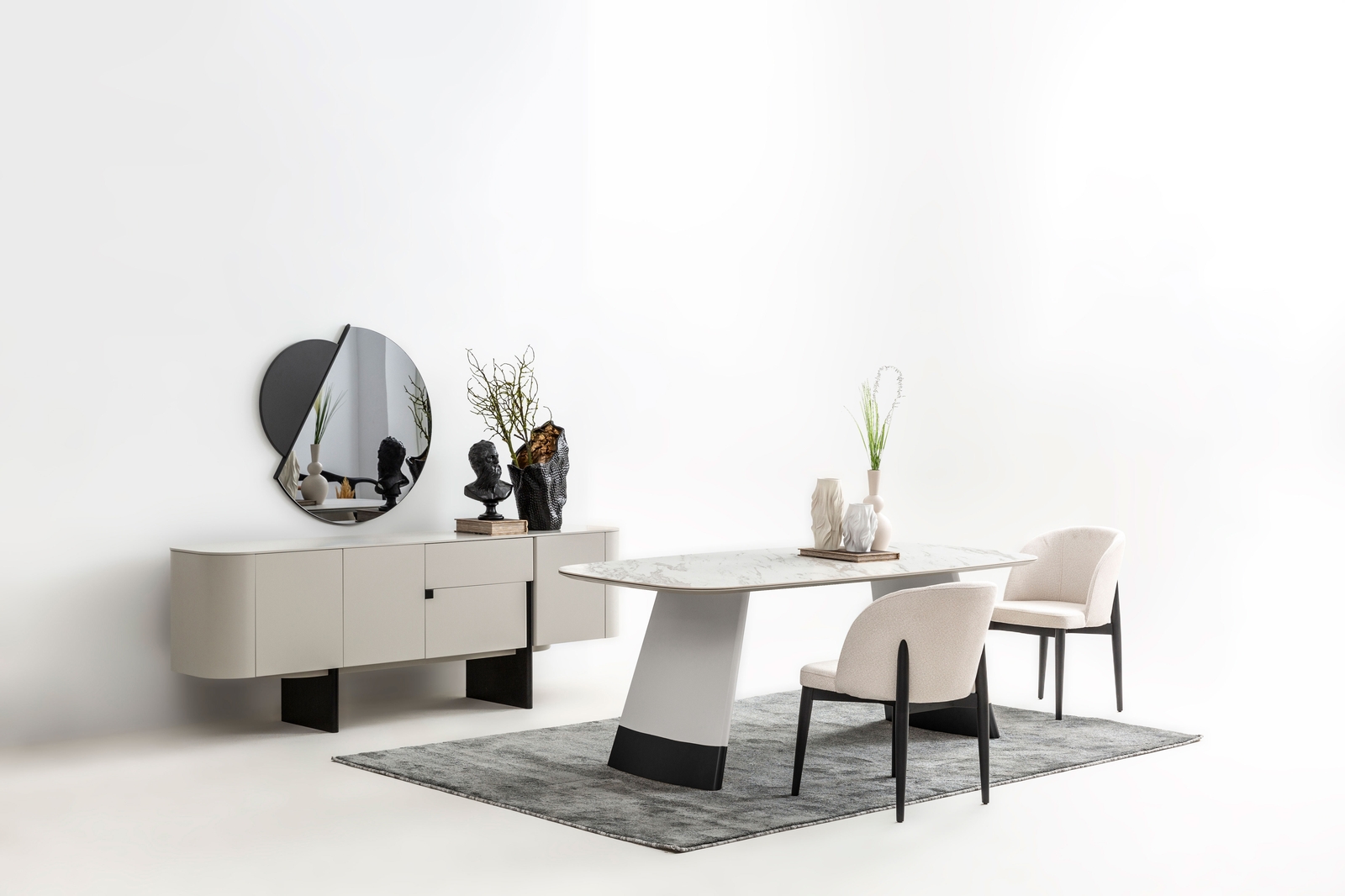 Light Gray - Black Esszimmer