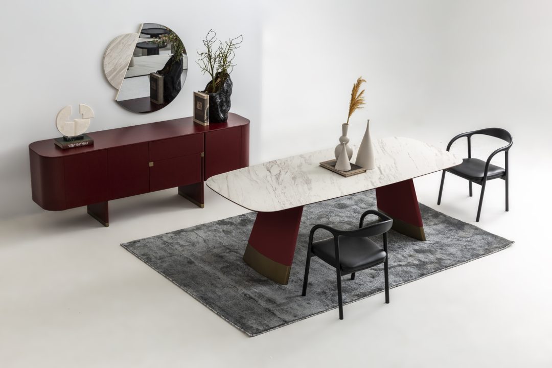 Burgundy Esszimmer – Bild 2